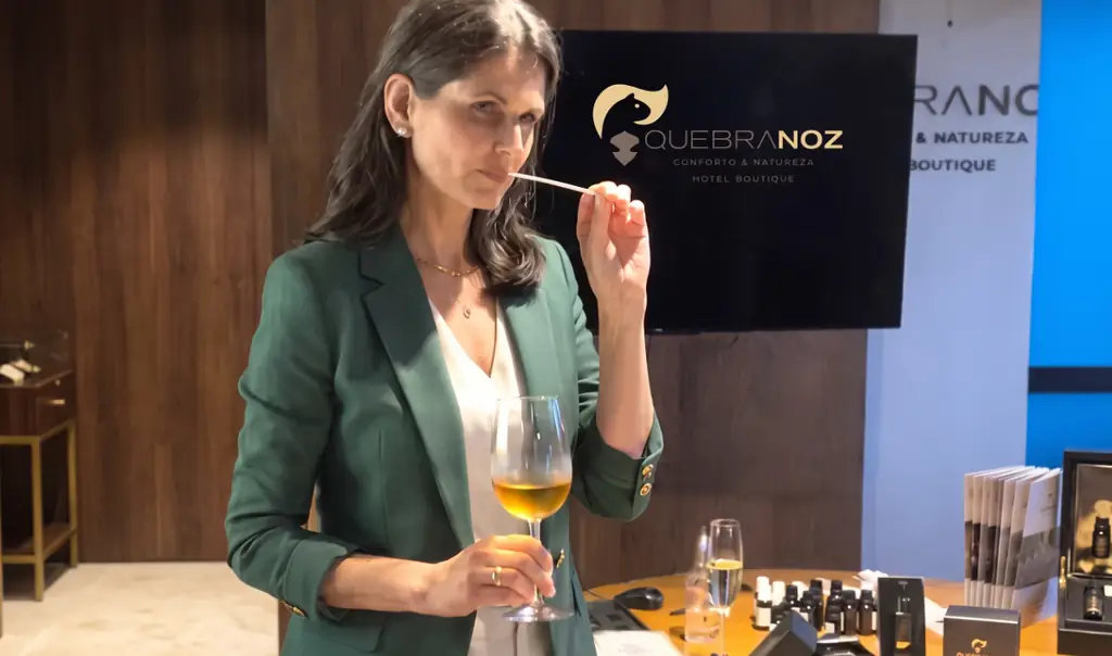 Experiências olfativas sob curadoria de Cris Ferrari no Hotel Boutique Quebra-Noz